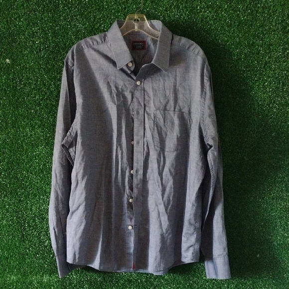 UNTUCKit Men's Charcoal Button-Down Shirt - Picture 1 of 4